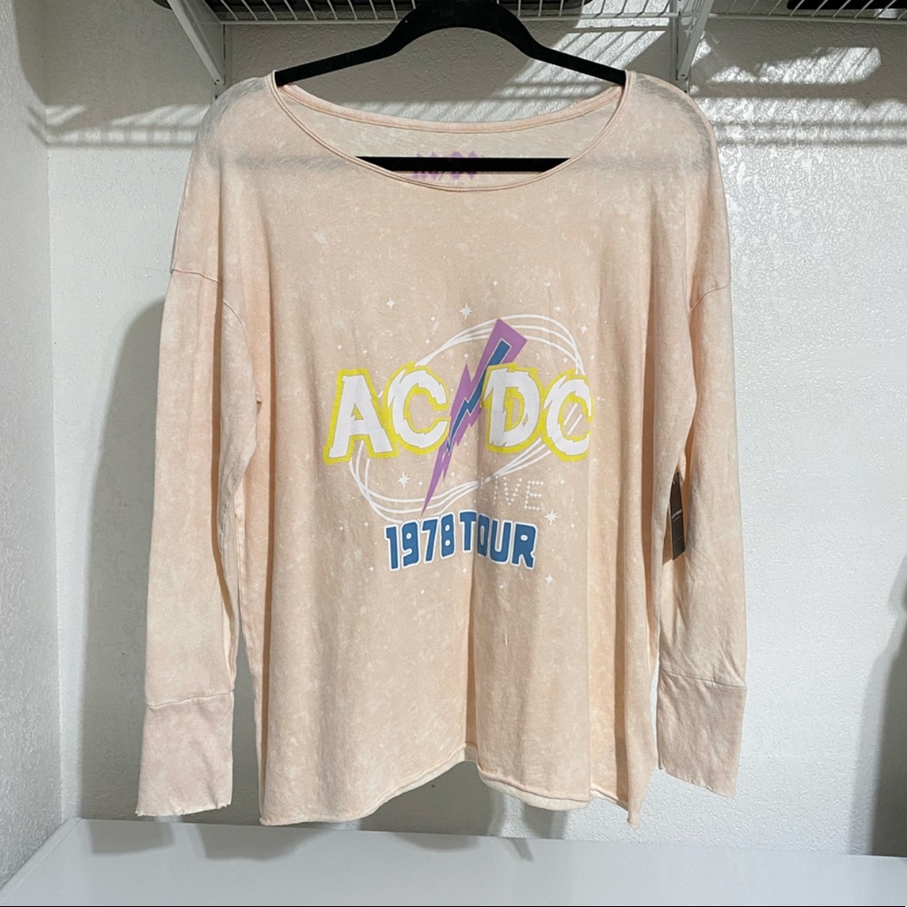 NEW Lucky Brand AC/DC 1978 Tour Graphic Tee - Picture 2 of 9